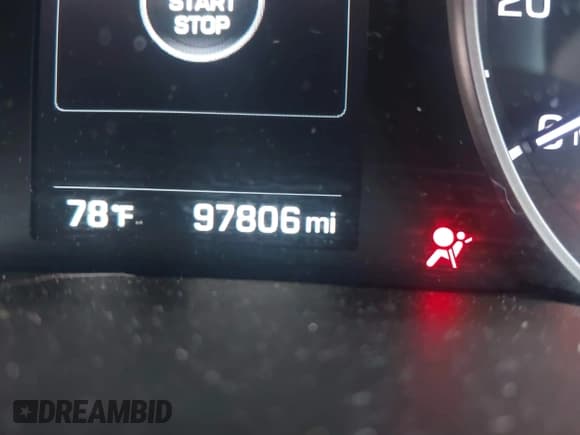 ✅ 2017 Hyundai Elantra Value Edition • VIN: 5NPD84LFXHH080956 • Lot: 42721445. Listed on IAAI with 97,806 mi. Free auction sales archive from the USA and detailed vehicle history report at DreamBid. Image 15.