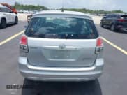 ✅ 2007 Toyota Matrix STD • VIN: 2T1KR32E57C669793 • Лот: 42728671. Опубликован ранее на IAAI с пробегом 137 297 миль. Бесплатный доступ к архиву аукционных продаж из США и подробный отчёт об истории автомобиля на DreamBid. Изображение 16.