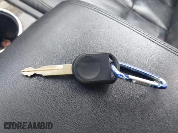 ✅ 2008 Lincoln Navigator • VIN: 5LMFL27588LJ14958 • Lot: 41917560. Wystawiony na IAAI z przebiegiem 172 001 mil. Bezpłatny archiwum sprzedaży aukcyjnych z USA i szczegółowy raport historii pojazdu na DreamBid. Zdjęcie 11.