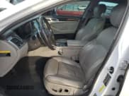 ✅ 2015 Hyundai Genesis 3.8L • VIN: KMHGN4JE1FU065454 • Lot: 41642045. Wystawiony na Copart z przebiegiem 220 657 mil. Bezpłatny archiwum sprzedaży aukcyjnych z USA i szczegółowy raport historii pojazdu na DreamBid. Zdjęcie 7.