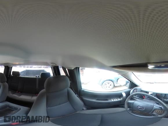 ✅ 2013 GMC Sierra 1500 SL • VIN: 1GTR1UEA7DZ192385 • Lot: 42158566. Wystawiony na IAAI z przebiegiem 202 963 mil. Bezpłatny archiwum sprzedaży aukcyjnych z USA i szczegółowy raport historii pojazdu na DreamBid. Zdjęcie 18.