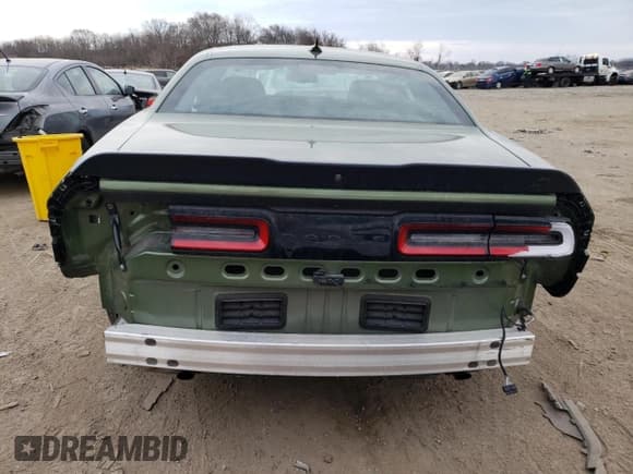 ✅ 2020 Dodge Challenger GT • VIN: 2C3CDZKGXLH189096 • Lot: 39809443. Wystawiony na Copart z przebiegiem 25 015 mil. Bezpłatny archiwum sprzedaży aukcyjnych z USA i szczegółowy raport historii pojazdu na DreamBid. Zdjęcie 6.