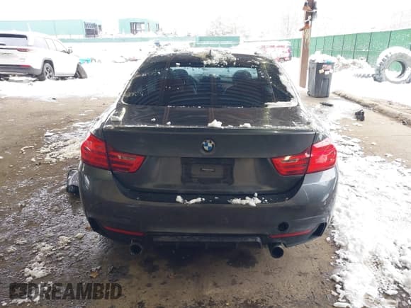 ✅ 2014 BMW 4 Series 435i xDrive • VIN: WBA3R5C53EK187024 • Lot: 41510613. Listed on IAAI with 71,320 mi. Free auction sales archive from the USA and detailed vehicle history report at DreamBid. Image 17.