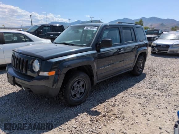 ✅ 2015 Jeep Patriot Sport • VIN: 1C4NJRBB2FD311890 • Lot: 60146005. Listed on Copart with 140,809 mi. Free auction sales archive from the USA and detailed vehicle history report at DreamBid. Image 1.