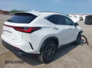 ✅ 2025 Lexus NX 250 Premium • VIN: 2T2GDCAZ0SC017127 • Lot: 42325758. Wystawiony na IAAI z przebiegiem 9 735 mil. Bezpłatny archiwum sprzedaży aukcyjnych z USA i szczegółowy raport historii pojazdu na DreamBid. Zdjęcie 4.