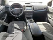 ✅ 2020 Ford Edge SE • VIN: 2FMPK3G95LBA59607 • Lot: 49748085. Wystawiony na Copart z przebiegiem 139 129 mil. Bezpłatny archiwum sprzedaży aukcyjnych z USA i szczegółowy raport historii pojazdu na DreamBid. Zdjęcie 8.