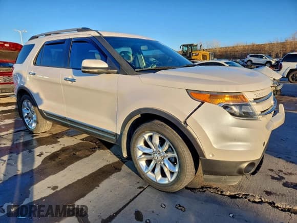 ✅ 2013 Ford Explorer Limited • VIN: 1FM5K8F84DGA25777 • Lot: 92035595. Listed on Copart with 141,066 mi. Free auction sales archive from the USA and detailed vehicle history report at DreamBid. Image 4.