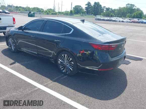 ✅ 2017 Kia Cadenza Premium • VIN: KNALC4J13H5059624 • Lot: 42687092. Listed on IAAI with 130,857 mi. Free auction sales archive from the USA and detailed vehicle history report at DreamBid. Image 3.