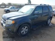 ✅ 2009 Ford Escape Hybrid • VIN: 1FMCU49349KC03640 • Lot: 42853646. Wystawiony na IAAI z przebiegiem 263 713 mil. Bezpłatny archiwum sprzedaży aukcyjnych z USA i szczegółowy raport historii pojazdu na DreamBid. Zdjęcie 2.