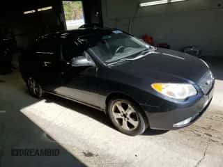 2008 Hyundai Elantra GLS z VIN KMHDU46D58U500257, wystawiony jako Copart lot #76498344 z przebiegiem 178 161 mil mil oraz Szkoda całkowita • Salvage title. Historia ofert i sprzedaży dostępna na DreamBid. Obrazek 4.