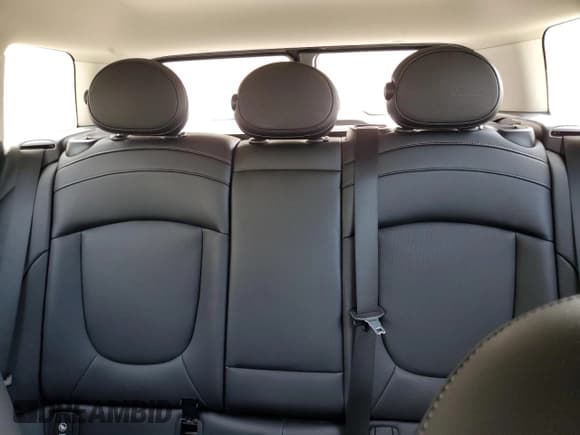 ✅ 2016 MINI Clubman • VIN: WMWLN5C58G2E07100 • Lot: 81252155. Listed on Copart with 75,225 mi. Free auction sales archive from the USA and detailed vehicle history report at DreamBid. Image 10.