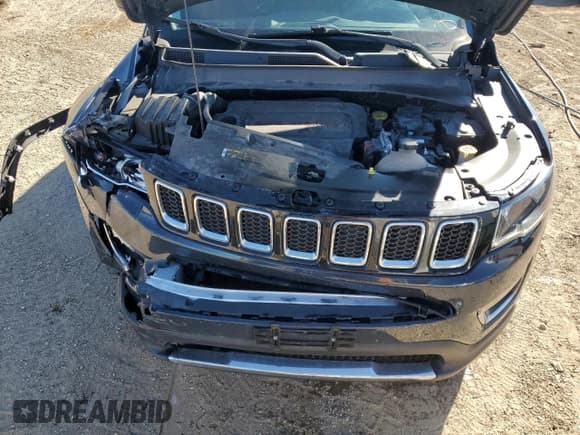 ✅ 2018 Jeep Compass Limited • VIN: 3C4NJDCB2JT342786 • Lot: 89885385. Listed on Copart with 63,975 mi. Free auction sales archive from the USA and detailed vehicle history report at DreamBid. Image 11.