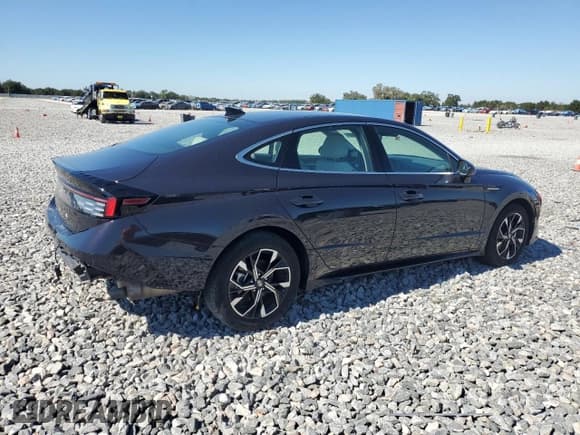 ✅ 2025 Hyundai Sonata SEL • VIN: KMHL64JA3SA448297 • Лот: 91199795. Опубликован ранее на Copart с пробегом 25 806 миль. Бесплатный доступ к архиву аукционных продаж из США и подробный отчёт об истории автомобиля на DreamBid. Изображение 3.