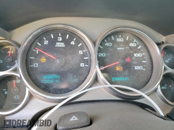 ✅ 2009 Chevrolet Silverado 1500 • VIN: 1GCEK24099Z105683 • Лот: 78843854. Опубликован ранее на Copart с пробегом 138 036 миль. Бесплатный доступ к архиву аукционных продаж из США и подробный отчёт об истории автомобиля на DreamBid. Изображение 9.