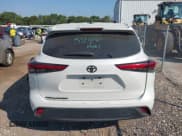 ✅ 2022 Toyota Highlander L • VIN: 5TDCZRAHXNS117052 • Lot: 43005546. Listed on IAAI with 222,881 mi. Free auction sales archive from the USA and detailed vehicle history report at DreamBid. Image 17.