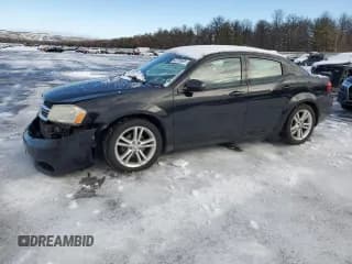✅ 2013 Dodge Avenger SXT • VIN: 1C3CDZCB7DN519627 • Лот: 42739595. Опубликован ранее на Copart с пробегом 92 557 миль. Бесплатный доступ к архиву аукционных продаж из США и подробный отчёт об истории автомобиля на DreamBid. Изображение 1.