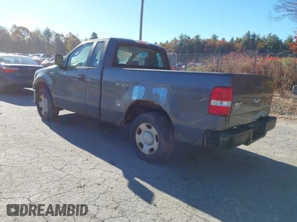 ✅ 2008 Ford F-150 XL • VIN: 1FTRF12288KB55728 • Lot: 43560381. Listed on IAAI with 175,929 mi. Free auction sales archive from the USA and detailed vehicle history report at DreamBid. Image 3.