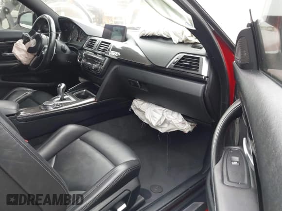 ✅ 2017 BMW M4 • VIN: WBS3R9C51HK709429 • Lot: 42544521. Listed on IAAI with 76,516 mi. Free auction sales archive from the USA and detailed vehicle history report at DreamBid. Image 5.