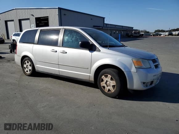 ✅ 2010 Dodge Grand Caravan SE • VIN: 2D4RN4DE2AR335115 • Lot: 81961505. Listed on Copart with 196,124 mi. Free auction sales archive from the USA and detailed vehicle history report at DreamBid. Image 4.