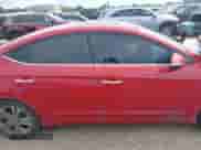 2017 Hyundai Elantra Limited с VIN KMHD84LF8HU127418, выставлен на аукционе IAAI как лот 43094172 с пробегом 121 455 миль миль и . История ставок и продаж доступна на DreamBid. Изображение 13.