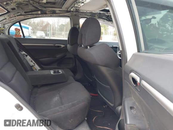 ✅ 2008 Honda Civic Si • VIN: 2HGFA55588H709082 • Lot: 43733499. Wystawiony na IAAI z przebiegiem 272 083 mil. Bezpłatny archiwum sprzedaży aukcyjnych z USA i szczegółowy raport historii pojazdu na DreamBid. Zdjęcie 8.