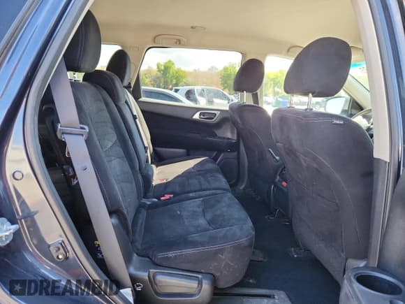 ✅ 2016 Nissan Pathfinder SL • VIN: 5N1AR2MM6GC641502 • Лот: 83818495. Опубликован ранее на Copart с пробегом 155 392 миль. Бесплатный доступ к архиву аукционных продаж из США и подробный отчёт об истории автомобиля на DreamBid. Изображение 11.