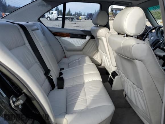 ✅ 1995 BMW 5 Series 525i • VIN: WBAHD6329SGK86025 • Лот: 78983514. Опубликован ранее на Copart с пробегом 104 309 миль. Бесплатный доступ к архиву аукционных продаж из США и подробный отчёт об истории автомобиля на DreamBid. Изображение 10.