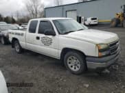 ✅ 2006 Chevrolet Silverado 1500 LT1 • VIN: 1GCEC19T76Z146884 • Лот: 46952675. Опубликован ранее на Copart с пробегом Не указан. Бесплатный доступ к архиву аукционных продаж из США и подробный отчёт об истории автомобиля на DreamBid. Изображение 4.