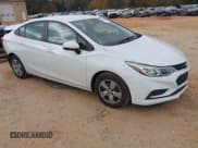 ✅ 2018 Chevrolet Cruze LS • VIN: 1G1BC5SM8J7149528 • Лот: 43655313. Опубликован ранее на IAAI с пробегом 114 017 миль. Бесплатный доступ к архиву аукционных продаж из США и подробный отчёт об истории автомобиля на DreamBid. Изображение 1.