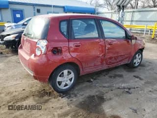 ✅ 2010 Chevrolet Aveo LS • VIN: KL1TD6DE4AB092091 • Lot: 43260365. Wystawiony na Copart z przebiegiem 64 339 mil. Bezpłatny archiwum sprzedaży aukcyjnych z USA i szczegółowy raport historii pojazdu na DreamBid. Zdjęcie 3.