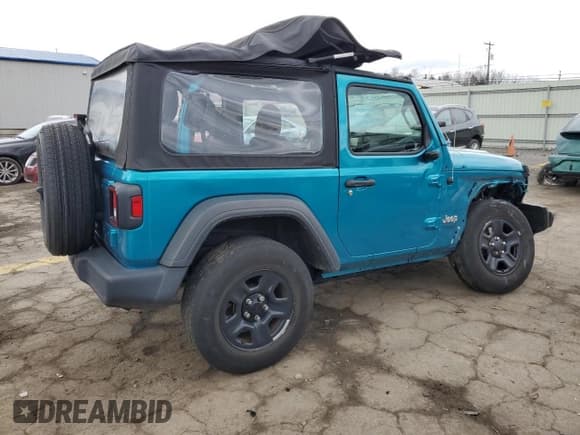 ✅ 2020 Jeep Wrangler Willys • VIN: 1C4GJXAN0LW284830 • Lot: 47198564. Wystawiony na Copart z przebiegiem 43 855 mil. Bezpłatny archiwum sprzedaży aukcyjnych z USA i szczegółowy raport historii pojazdu na DreamBid. Zdjęcie 3.