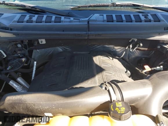 ✅ 2016 Ford F-150 XLT • VIN: 1FTEW1EG9GFD51142 • Lot: 43043817. Wystawiony na IAAI z przebiegiem 90 614 mil. Bezpłatny archiwum sprzedaży aukcyjnych z USA i szczegółowy raport historii pojazdu na DreamBid. Zdjęcie 10.