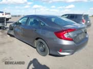 ✅ 2019 Honda Civic LX • VIN: 2HGFC2F67KH502545 • Lot: 43401524. Wystawiony na IAAI z przebiegiem 89 858 mil. Bezpłatny archiwum sprzedaży aukcyjnych z USA i szczegółowy raport historii pojazdu na DreamBid. Zdjęcie 3.