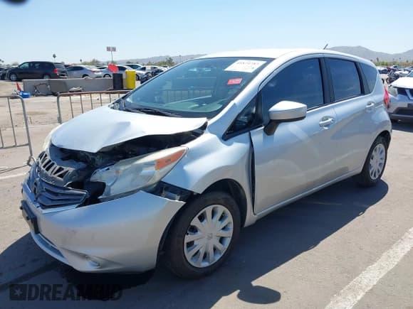 ✅ 2015 Nissan Note S Plus • VIN: 3N1CE2CP7FL403961 • Lot: 41874783. Wystawiony na IAAI z przebiegiem 150 142 mil. Bezpłatny archiwum sprzedaży aukcyjnych z USA i szczegółowy raport historii pojazdu na DreamBid. Zdjęcie 2.