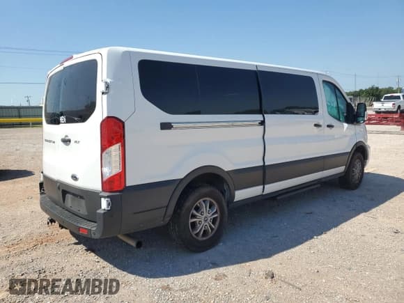 ✅ 2021 Ford Transit Passenger XL • VIN: 1FBAX2Y82MKA14647 • Лот: 68595095. Опубликован ранее на Copart с пробегом 74 639 миль. Бесплатный доступ к архиву аукционных продаж из США и подробный отчёт об истории автомобиля на DreamBid. Изображение 3.