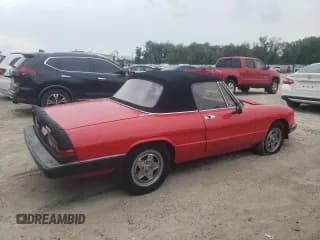 ✅ 1983 Alfa Romeo Spider Veloce • VIN: ZARBA5419D1016662 • Lot: 71321594. Listed on Copart with 80,985 mi. Free auction sales archive from the USA and detailed vehicle history report at DreamBid. Image 3.