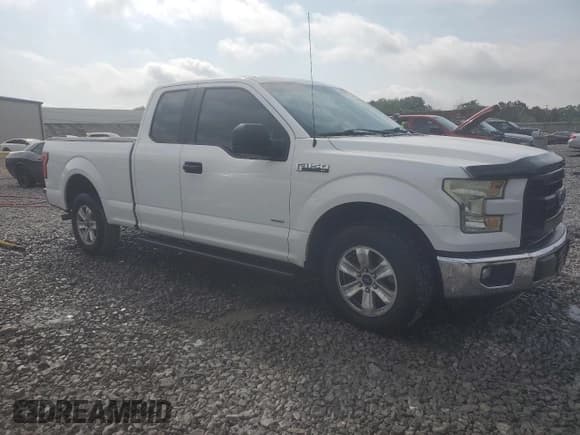 ✅ 2015 Ford F-150 XL • VIN: 1FTEX1CP2FFD00631 • Lot: 54481635. Wystawiony na Copart z przebiegiem 121 182 mil. Bezpłatny archiwum sprzedaży aukcyjnych z USA i szczegółowy raport historii pojazdu na DreamBid. Zdjęcie 4.