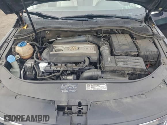 ✅ 2011 Volkswagen CC Sport • VIN: WVWMN7ANXBE700801 • Lot: 94528565. Wystawiony na Copart z przebiegiem 155 720 mil. Bezpłatny archiwum sprzedaży aukcyjnych z USA i szczegółowy raport historii pojazdu na DreamBid. Zdjęcie 11.