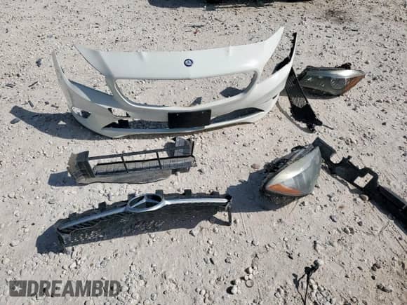 2015 Mercedes-Benz CLA 250 с VIN WDDSJ4EB3FN179952, выставлен на аукционе Copart как лот 70184435 с пробегом 160 444 миль миль и Чистый • Clean title. История ставок и продаж доступна на DreamBid. Изображение 12.