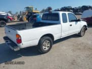 ✅ 2001 Toyota Tacoma • VIN: 5TEVL52N61Z818806 • Lot: 43029549. Listed on IAAI with 250,046 mi. Free auction sales archive from the USA and detailed vehicle history report at DreamBid. Image 4.