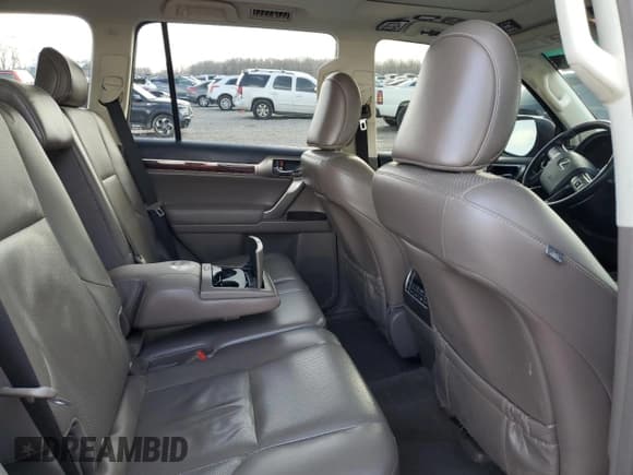 ✅ 2018 Lexus GX 460 Luxury • VIN: JTJJM7FX6J5184481 • Lot: 43581155. Wystawiony na Copart z przebiegiem 139 311 mil. Bezpłatny archiwum sprzedaży aukcyjnych z USA i szczegółowy raport historii pojazdu na DreamBid. Zdjęcie 12.