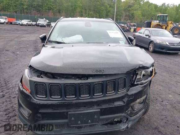 ✅ 2021 Jeep Compass Latitude • VIN: 3C4NJDBB6MT590092 • Lot: 42351097. Listed on IAAI with 72,428 mi. Free auction sales archive from the USA and detailed vehicle history report at DreamBid. Image 12.