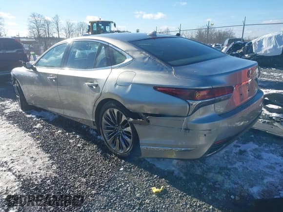 ✅ 2018 Lexus LS 500 • VIN: JTHC51FF5J5005343 • Лот: 41582364. Опубликован ранее на IAAI с пробегом 93 085 миль. Бесплатный доступ к архиву аукционных продаж из США и подробный отчёт об истории автомобиля на DreamBid. Изображение 3.