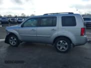 ✅ 2013 Honda Pilot EX-L • VIN: 5FNYF3H76DB013332 • Lot: 41193240. Listed on IAAI with 121,308 mi. Free auction sales archive from the USA and detailed vehicle history report at DreamBid. Image 15.