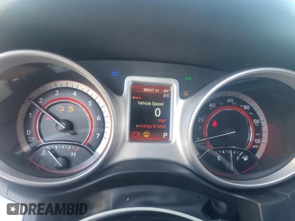 ✅ 2018 Dodge Journey SXT • VIN: 3C4PDCBB8JT382415 • Lot: 86605815. Listed on Copart with 98,047 mi. Free auction sales archive from the USA and detailed vehicle history report at DreamBid. Image 9.