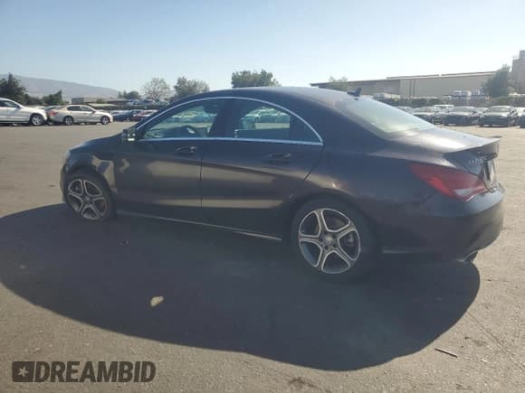 ✅ 2014 Mercedes-Benz CLA 250 • VIN: WDDSJ4EB6EN050179 • Лот: 82737685. Опубликован ранее на Copart с пробегом 100 641 миль. Бесплатный доступ к архиву аукционных продаж из США и подробный отчёт об истории автомобиля на DreamBid. Изображение 2.