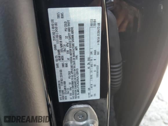 ✅ 2025 Lincoln Corsair Premiere • VIN: 5LMCJ1CA2SUL12913 • Lot: 63795865. Wystawiony na Copart z przebiegiem 2 929 mil. Bezpłatny archiwum sprzedaży aukcyjnych z USA i szczegółowy raport historii pojazdu na DreamBid. Zdjęcie 13.