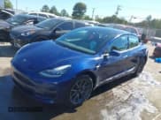 ✅ 2019 Tesla Model 3 Mid Range • VIN: 5YJ3E1EA9KF411696 • Lot: 43458080. Wystawiony na IAAI z przebiegiem 151 105 mil. Bezpłatny archiwum sprzedaży aukcyjnych z USA i szczegółowy raport historii pojazdu na DreamBid. Zdjęcie 2.