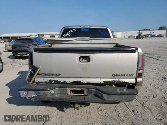 ✅ 1999 Chevrolet Silverado 1500 LT • VIN: 1GCEK19TXXE138306 • Lot: 69669864. Wystawiony na Copart z przebiegiem Nie podano mil. Skorzystaj z bezpłatnego archiwum sprzedaży aukcyjnych z USA i zobacz szczegółowy raport historii pojazdu na DreamBid. Zdjęcie 6.