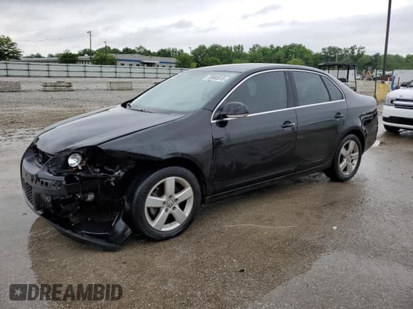 ✅ 2009 Volkswagen Jetta SE • VIN: 3VWRM71K29M010346 • Lot: 55085815. Listed on Copart with 143,976 mi. Free auction sales archive from the USA and detailed vehicle history report at DreamBid. Image 1.